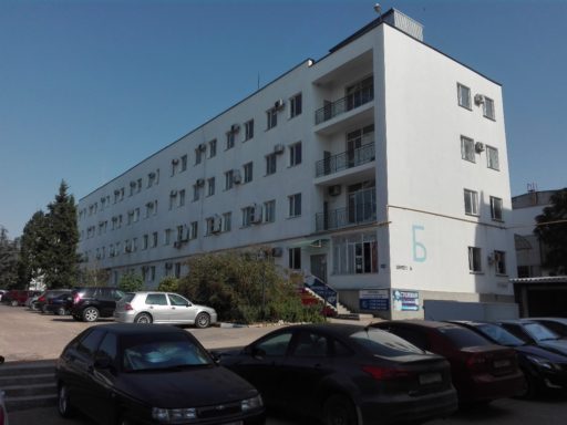 Дом в Крыму переехал на Фиолентовское шоссе 1/2