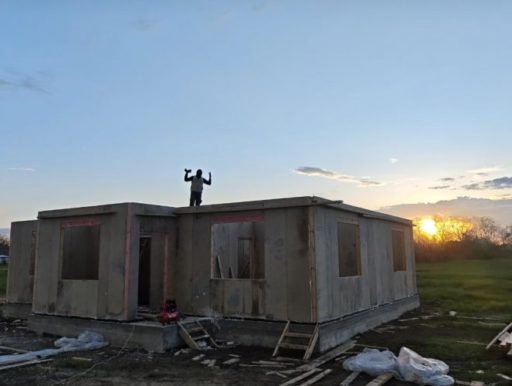 Строительство дома из СИП панелей в Краснодарском крае, пгт Ахтырский.