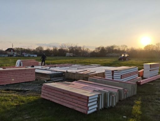 Строительство СИП дома в Краснодарском крае. Пгт Афипский.